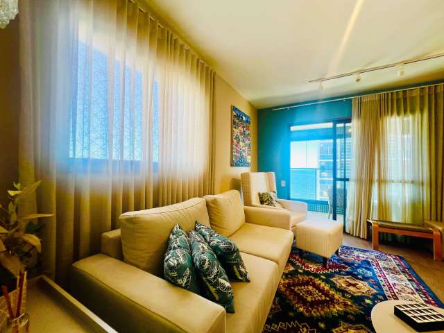 Apartamento na Barra PORTEIRA FECHADA com 1 suíte, 61m² à venda por R$ 1.150.000,00