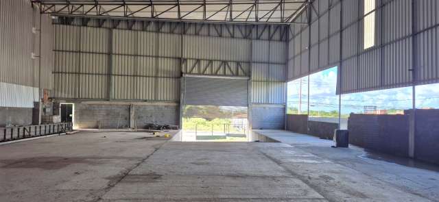 Galpão com 3.192,91m² para alugar por R$ 42.480,00 - Simões Filho/BA