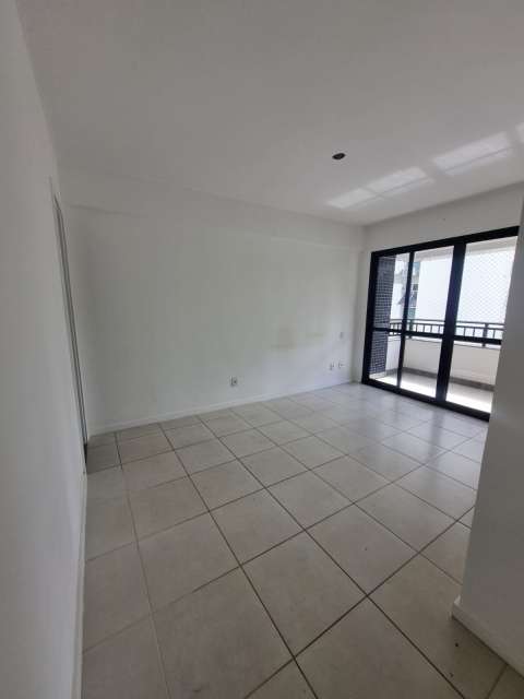 Apartamento com 2 quartos e 1 suíte, 65,00 m² para alugar por R$ 2.500,00 - Jardim Apipema - Salvador/BA 