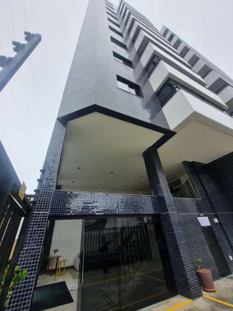 Apartamento com 2 quartos e 1 suíte, 65,00 m² para alugar por R$ 2.500,00 - Jardim Apipema - Salvador/BA 