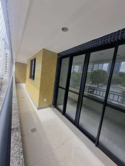 Apartamento com 2 quartos e 1 suíte, 65,00 m² para alugar por R$ 2.500,00 - Jardim Apipema - Salvador/BA 