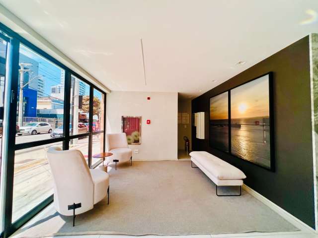 Apartamento na Barra PORTEIRA FECHADA com 1 suíte, 29m² à venda por R$ 650.000,00