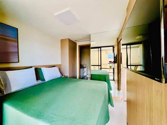 Apartamento na Barra PORTEIRA FECHADA com 1 suíte, 29m² à venda por R$ 650.000,00