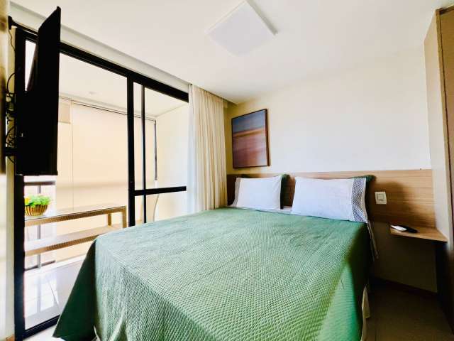 Apartamento na Barra PORTEIRA FECHADA com 1 suíte, 29m² à venda por R$ 650.000,00