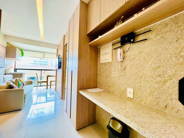 Apartamento na Barra PORTEIRA FECHADA com 1 suíte, 29m² à venda por R$ 650.000,00