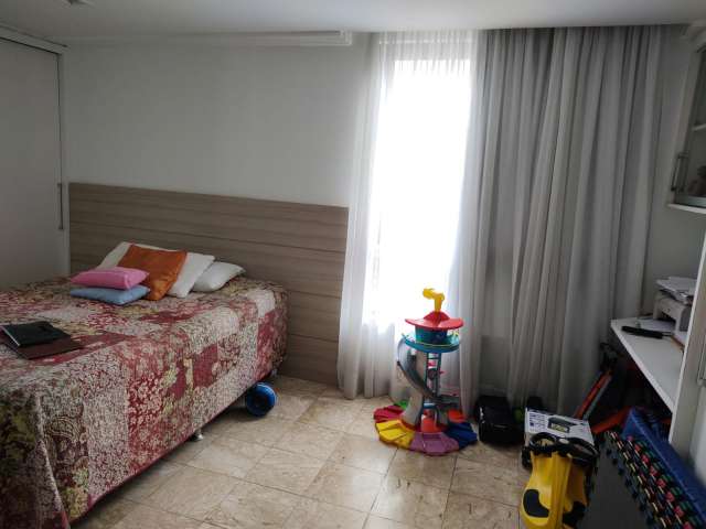 Cobertura na Pituba com 4 quartos e 3 suítes, 493m² à venda por R$ 2.490.000,00