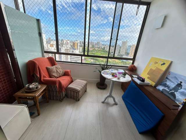 Apartamento no Caminho das Árvores com 3 quartos e 1 suíte, 107m² à venda por R$ 895.000,00