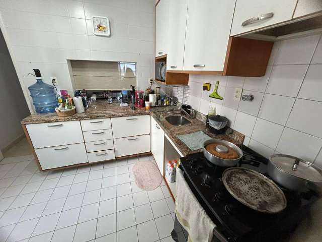 Apartamento no Caminho das Árvores com 3 quartos e 1 suíte, 107m² à venda por R$ 895.000,00