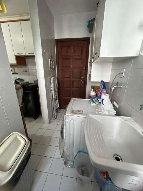 Apartamento no Caminho das Árvores com 3 quartos e 1 suíte, 107m² à venda por R$ 895.000,00
