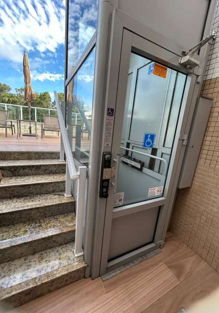 Apartamento no Caminho das Árvores com 2 quartos e 1 suíte, 75m² à venda por R$ 790.000,00
