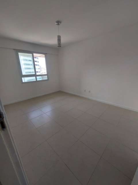 Cobertura em Armação com 3 quartos e 2 suítes, 210m² à venda por R$ 1.200.000,00