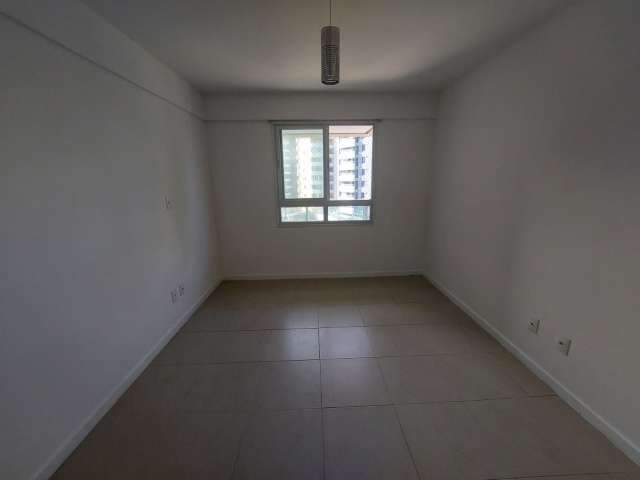 Cobertura em Armação com 3 quartos e 2 suítes, 210m² à venda por R$ 1.200.000,00