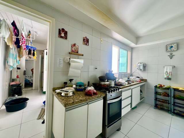 Apartamento na Barra com 4 quartos e 2 suítes, 181m² à venda por R$ 2.500.000,00