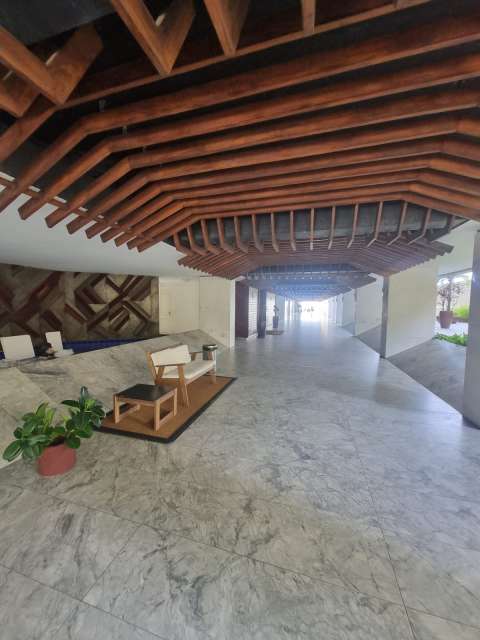 Apartamento no Corredor da Vitória com 4 quartos e 1 suíte, 250m² à venda por R$ 1.700.000,00