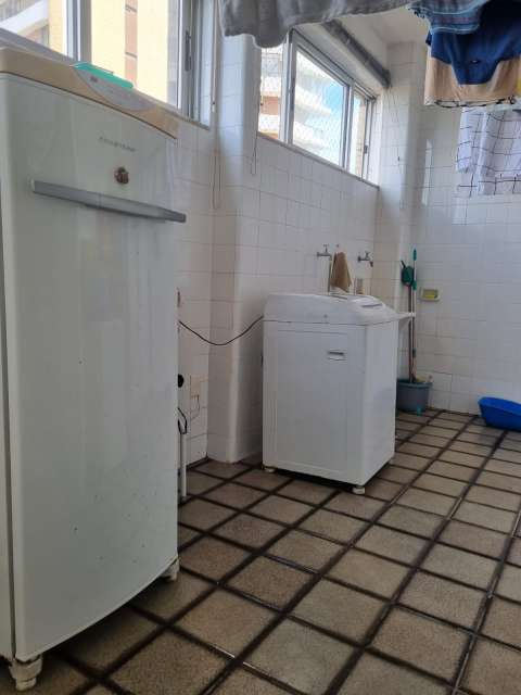 Apartamento no Corredor da Vitória com 4 quartos e 1 suíte, 250m² à venda por R$ 1.700.000,00