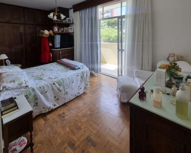Apartamento no Corredor da Vitória com 4 quartos e 1 suíte, 250m² à venda por R$ 1.700.000,00