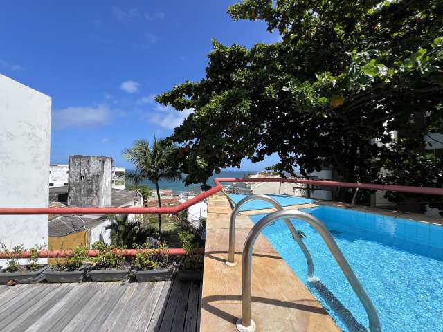 Casa no Rio Vermelho com 4 quartos e 3 suítes, 260m² à venda por R$ 2.500.000,00