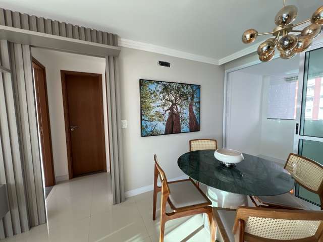Apartamento na Graça PORTEIRA FECHADA com 2 quartos e 1 suíte, 83m² à venda por R$ 900.000,00