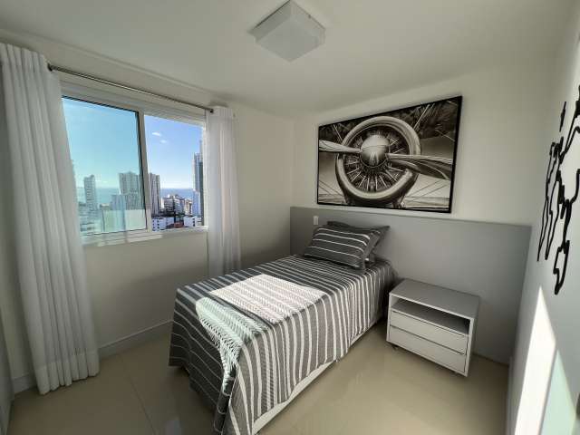 Apartamento na Graça PORTEIRA FECHADA com 2 quartos e 1 suíte, 83m² à venda por R$ 900.000,00
