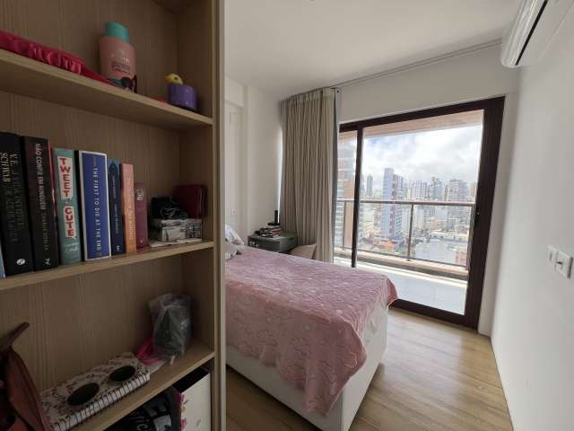 Apartamento na Barra com 2 quartos e 1 suíte, 62m² à venda por R$ 1.650.000,00