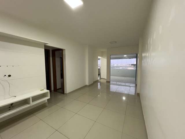 Apartamento em Piatã com 3 quartos e 1 suíte, 95m² à venda por R$ 795.000,00