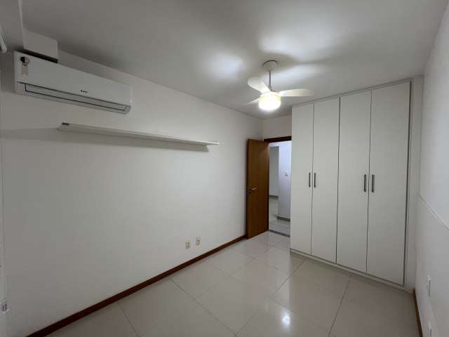 Apartamento em Piatã com 3 quartos e 1 suíte, 95m² à venda por R$ 795.000,00
