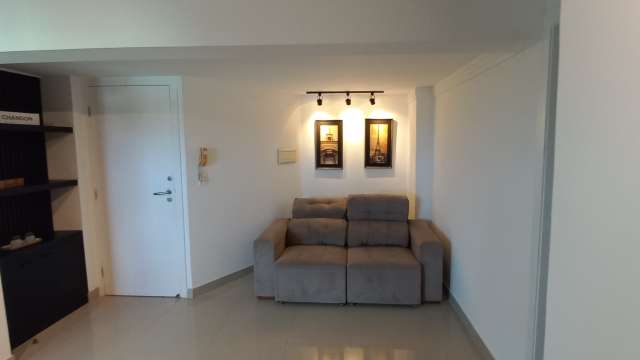 Apartamento em Vilas do Atlântico PORTEIRA FECHADA com 1 suíte, 57m² à venda por R$ 490.000,00
