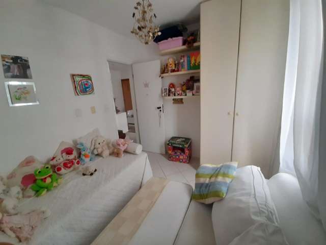 Apartamento na Graça com 2 quartos e 1 suíte, 70m² à venda por R$ 450.000,00