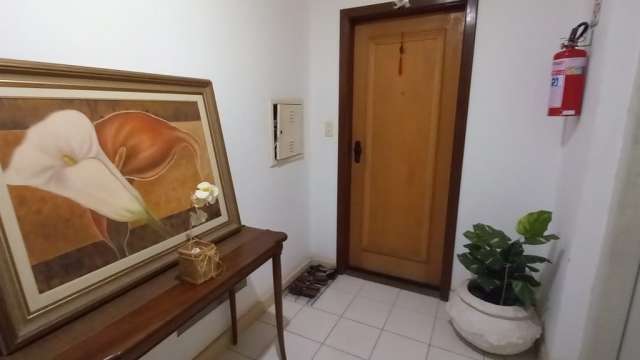 Apartamento na Graça com 2 quartos e 1 suíte, 70m² à venda por R$ 450.000,00