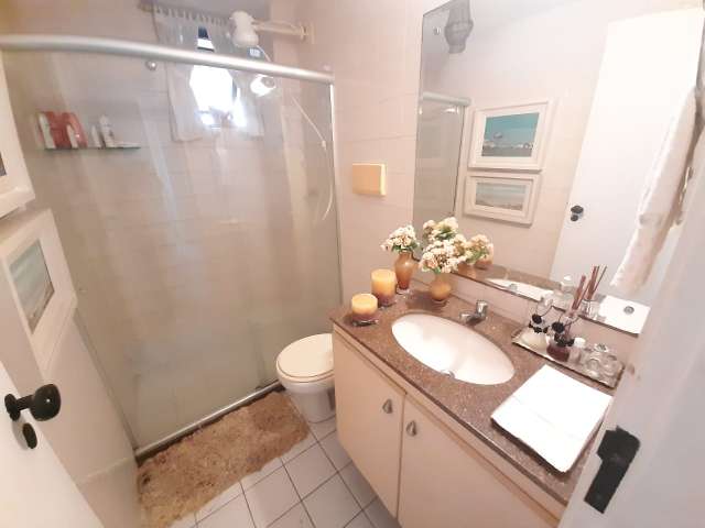 Apartamento na Graça com 2 quartos e 1 suíte, 70m² à venda por R$ 450.000,00