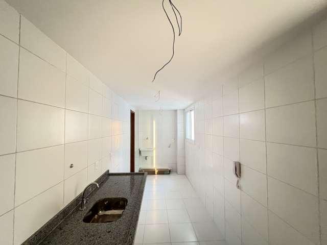Apartamento na Graça com 2 quartos e 1 suíte, 83m² à venda por R$ 790.000,00