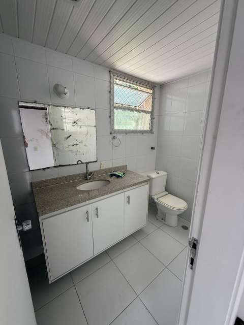 Apartamento na Barra com 3 quartos e 1 suíte, 118m² à venda por R$ 630.000,00