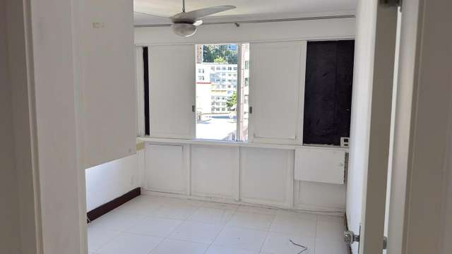 Apartamento na Barra com 3 quartos e 1 suíte, 118m² à venda por R$ 630.000,00