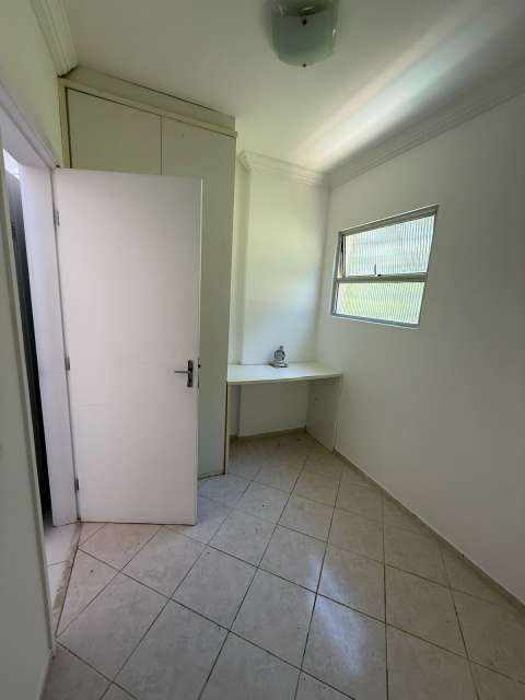 Apartamento na Barra com 3 quartos e 1 suíte, 118m² à venda por R$ 630.000,00