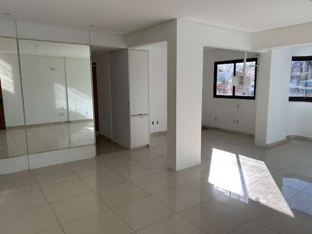 Apartamento, Candeal - Salvador