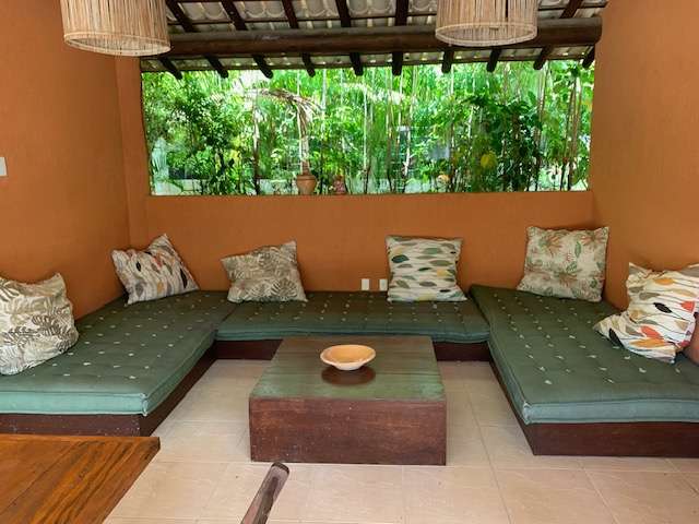 Village em Imbassaí com 2 quartos e 1 suíte, 86m² à venda por R$ 497.000,00