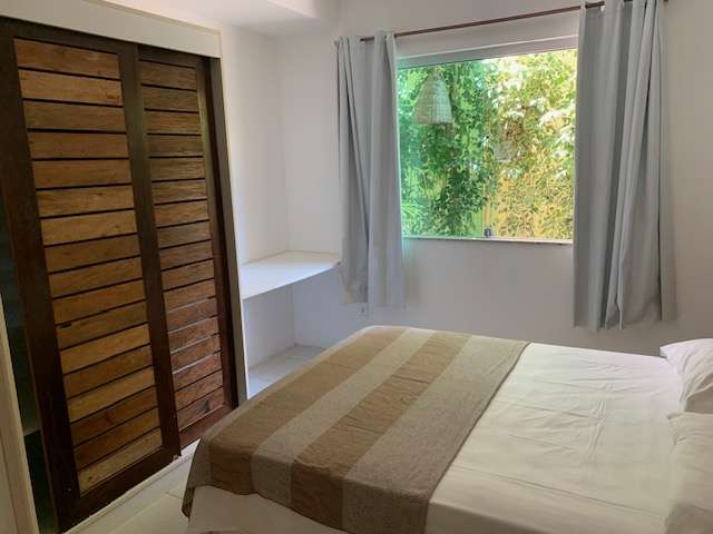 Village em Imbassaí com 2 quartos e 1 suíte, 86m² à venda por R$ 497.000,00