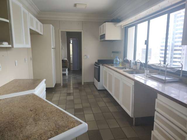 Apartamento no Jardim Apipema com 4 suítes, 327m² à venda por R$ 1.700.000,00