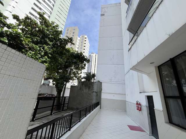 Apartamento na Ondina com 1 quarto, 49m² à venda por R$ 480.000,00