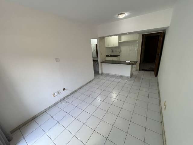 Apartamento na Ondina com 1 quarto, 49m² à venda por R$ 480.000,00