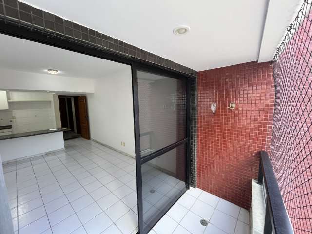 Apartamento na Ondina com 1 quarto, 49m² à venda por R$ 480.000,00