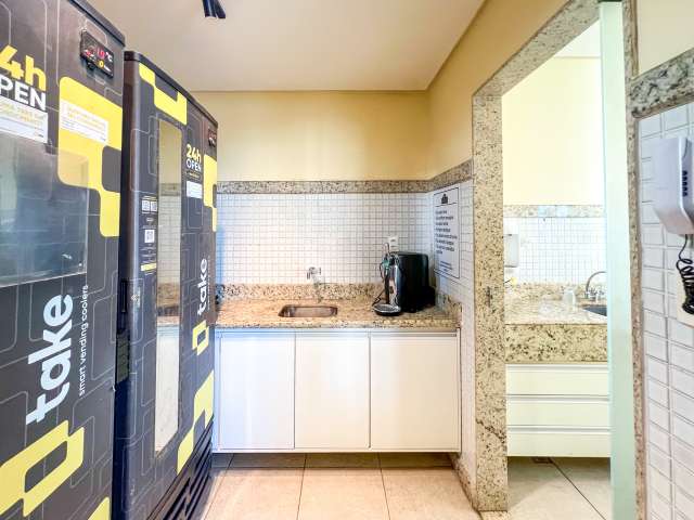 Apartamento em Patamares com 4 quartos e 3 suítes, 162m² à venda por R$ 1.600.000,00