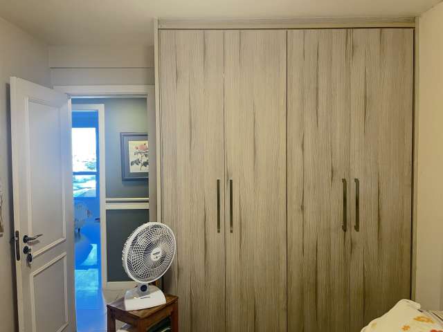 Apartamento em Patamares com 4 quartos e 3 suítes, 162m² à venda por R$ 1.600.000,00