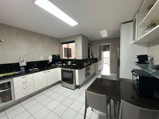 Apartamento no Corredor da Vitória com 4 suítes, 200m² à venda por R$ 4.800.000,00