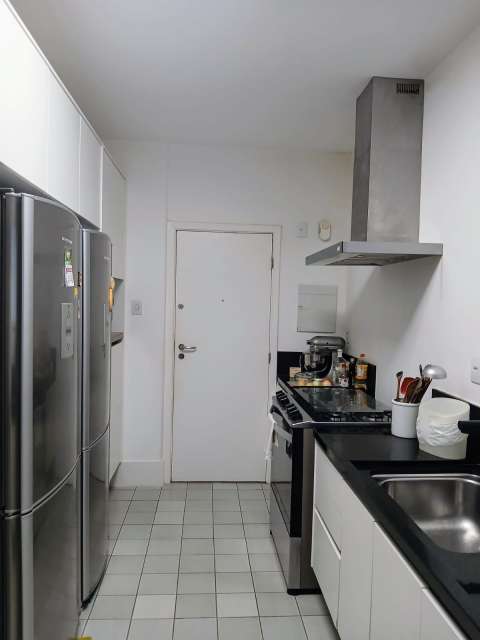 Apartamento na Barra com 3 quartos e 1 suíte, 153m² à venda por R$ 1.580.000,00