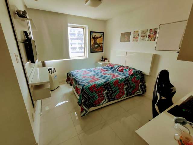 Apartamento no Itaigara com 4 suítes, 201m² à venda por R$ 1.290.000,00