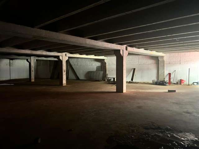 Loja com 334,00 m² para alugar por R$ 35.000,00 - Jardim Apipema - Salvador/BA