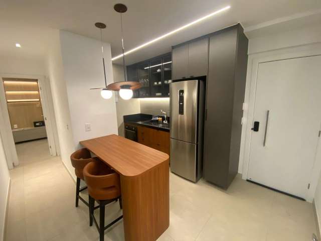 Apartamento na Ondina PORTEIRA FECHADA com 2 quartos e 1 suíte, 59m² à venda por R$ 1.430.000,00