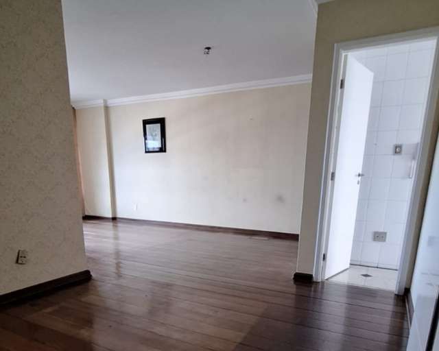 Apartamento no Canela com 4 quartos e 1 suíte, 128m² à venda por R$ 800.000,00