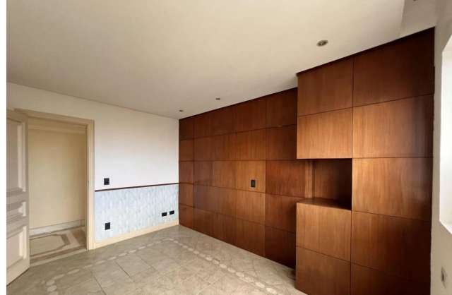 Apartamento na Graça com 4 quartos e 2 suítes, 198m² à venda por R$ 750.000,00